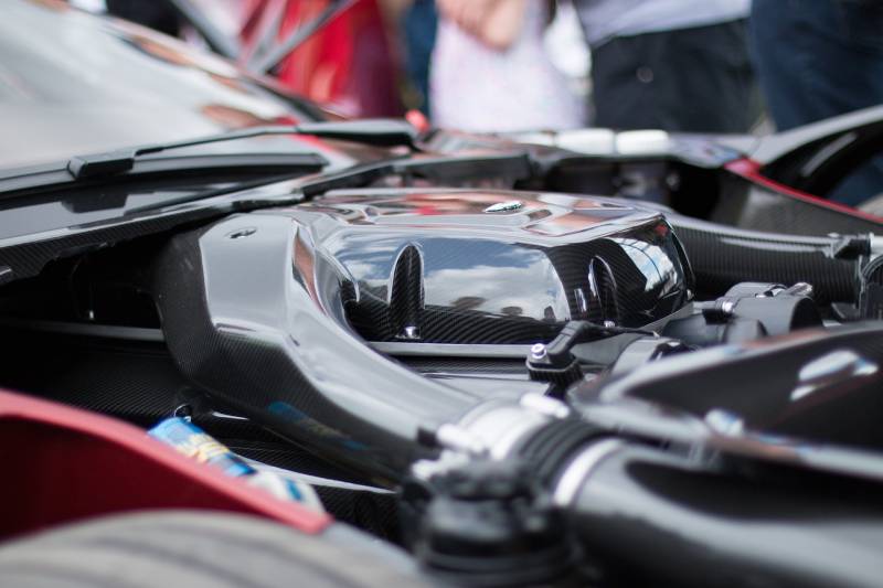 Quels marques de voitures font aussi des bateaux ?